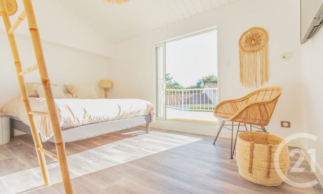 Afficher la photo en grand maison à vendre - 9 pièces - 251.0 m2 - BRETIGNOLLES SUR MER - 85 - PAYS-DE-LOIRE - Century 21 Bleu Marine