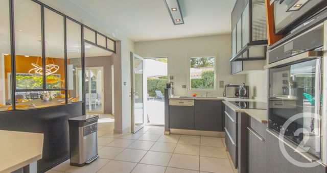 Afficher la photo en grand maison à vendre - 9 pièces - 251.0 m2 - BRETIGNOLLES SUR MER - 85 - PAYS-DE-LOIRE - Century 21 Bleu Marine