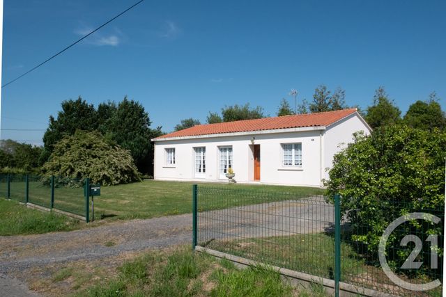 maison à vendre - 5 pièces - 118.09 m2 - LANDEVIEILLE - 85 - PAYS-DE-LOIRE - Century 21 Bleu Marine maison à vendre - 5 pièces - 118.09 m2 - LANDEVIEILLE - 85 - PAYS-DE-LOIRE - Century 21 Bleu Marine