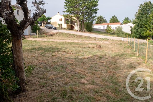 terrain à vendre - 429.0 m2 - LA CHAIZE GIRAUD - 85 - PAYS-DE-LOIRE - Century 21 Bleu Marine