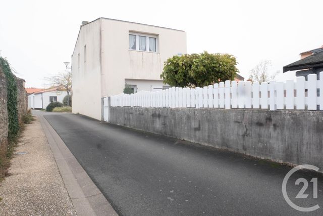 maison à vendre - 4 pièces - 94.51 m2 - LANDEVIEILLE - 85 - PAYS-DE-LOIRE - Century 21 Bleu Marine