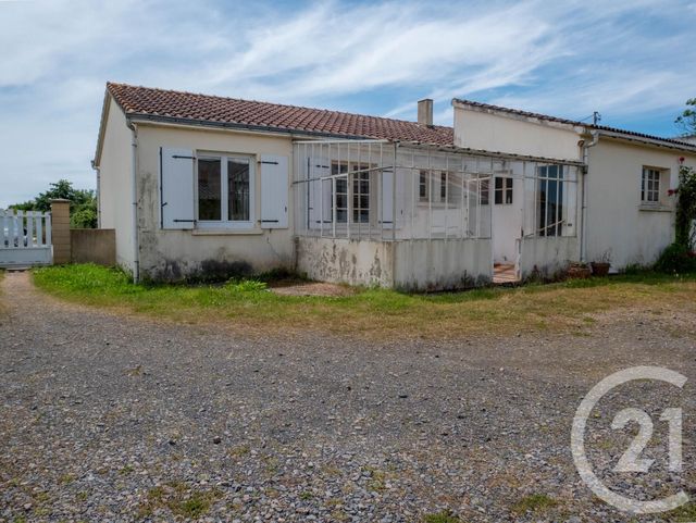 maison à vendre - 6 pièces - 109.49 m2 - BRETIGNOLLES SUR MER - 85 - PAYS-DE-LOIRE - Century 21 Bleu Marine