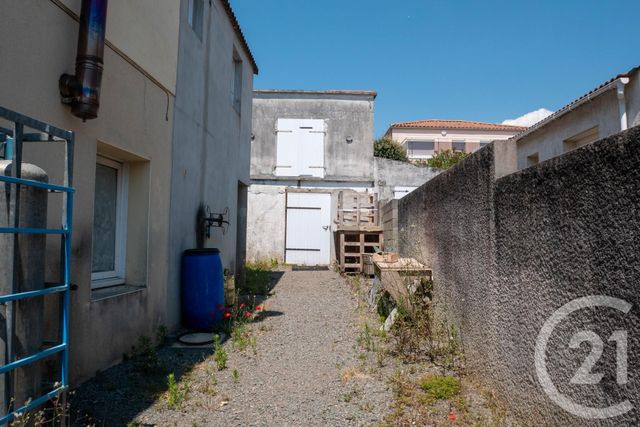 maison à vendre - 3 pièces - 105.36 m2 - BRETIGNOLLES SUR MER - 85 - PAYS-DE-LOIRE - Century 21 Bleu Marine