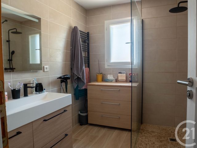 maison à vendre - 9 pièces - 197.79 m2 - BRETIGNOLLES SUR MER - 85 - PAYS-DE-LOIRE - Century 21 Bleu Marine