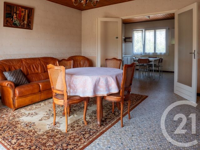 maison à vendre - 4 pièces - 90.0 m2 - LA CHAIZE GIRAUD - 85 - PAYS-DE-LOIRE - Century 21 Bleu Marine