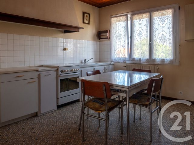 maison à vendre - 4 pièces - 90.0 m2 - LA CHAIZE GIRAUD - 85 - PAYS-DE-LOIRE - Century 21 Bleu Marine