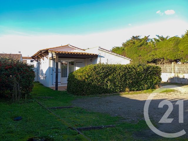 maison à vendre - 12 pièces - 171.71 m2 - BRETIGNOLLES SUR MER - 85 - PAYS-DE-LOIRE - Century 21 Bleu Marine