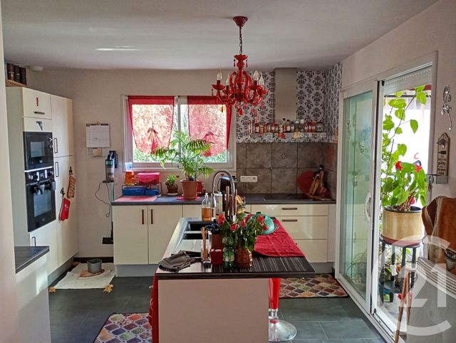 maison à vendre - 5 pièces - 130.34 m2 - ST JULIEN DES LANDES - 85 - PAYS-DE-LOIRE - Century 21 Bleu Marine