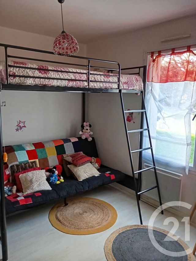 maison à vendre - 5 pièces - 130.34 m2 - ST JULIEN DES LANDES - 85 - PAYS-DE-LOIRE - Century 21 Bleu Marine