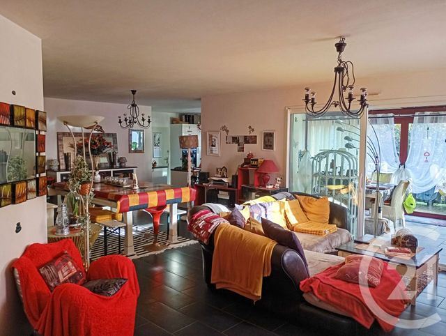 maison à vendre - 5 pièces - 130.34 m2 - ST JULIEN DES LANDES - 85 - PAYS-DE-LOIRE - Century 21 Bleu Marine