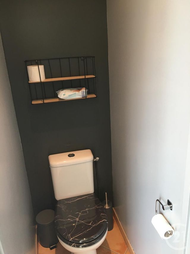 maison à louer - 2 pièces - 38.0 m2 - LA CHAIZE GIRAUD - 85 - PAYS-DE-LOIRE - Century 21 Bleu Marine