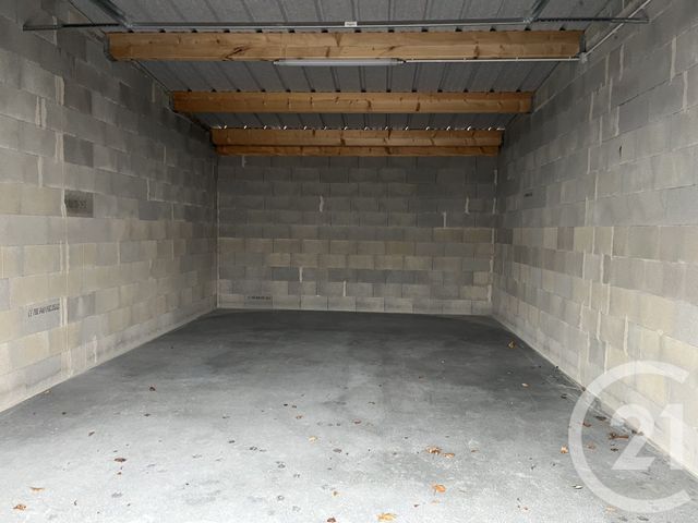 parking à louer - 41.09 m2 - BRETIGNOLLES SUR MER - 85 - PAYS-DE-LOIRE - Century 21 Bleu Marine