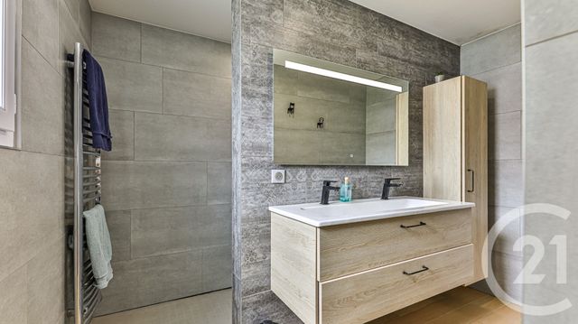 maison à vendre - 8 pièces - 256.35 m2 - LANDEVIEILLE - 85 - PAYS-DE-LOIRE - Century 21 Bleu Marine