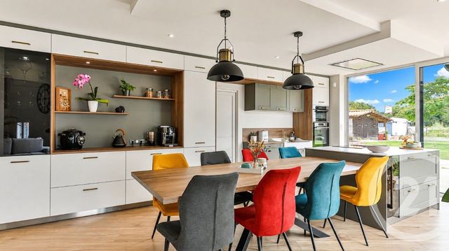 maison à vendre - 8 pièces - 256.35 m2 - LANDEVIEILLE - 85 - PAYS-DE-LOIRE - Century 21 Bleu Marine
