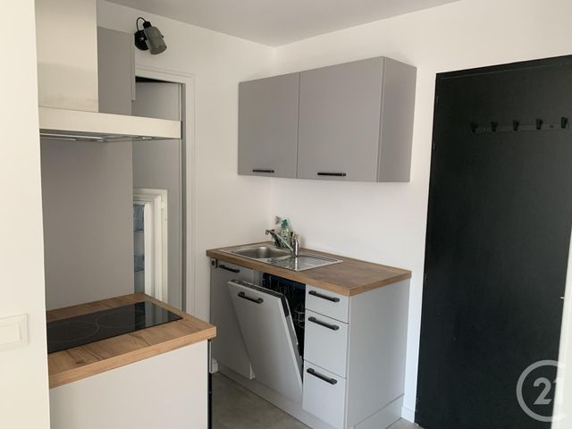 Appartement Duplex à louer - 4 pièces - 41.51 m2 - BRETIGNOLLES SUR MER - 85 - PAYS-DE-LOIRE - Century 21 Bleu Marine
