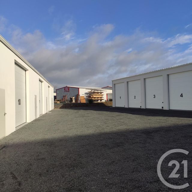 parking à louer - 31.5 m2 - BRETIGNOLLES SUR MER - 85 - PAYS-DE-LOIRE - Century 21 Bleu Marine