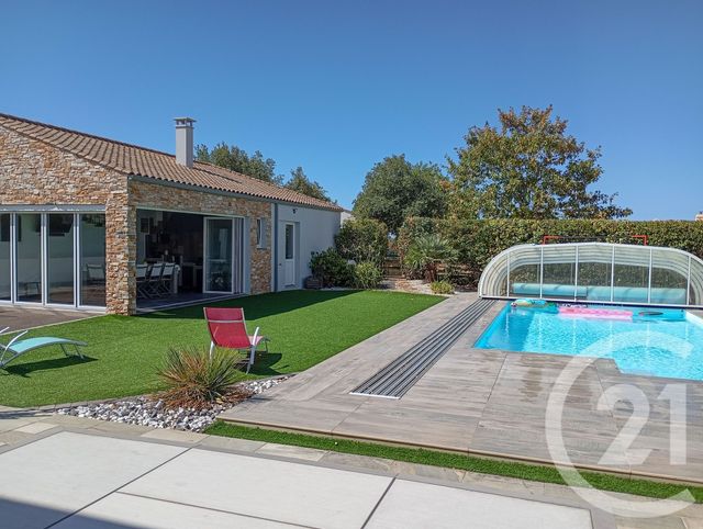maison à vendre - 7 pièces - 162.73 m2 - LA CHAIZE GIRAUD - 85 - PAYS-DE-LOIRE - Century 21 Bleu Marine