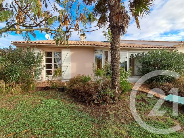 maison à vendre - 7 pièces - 125.0 m2 - BRETIGNOLLES SUR MER - 85 - PAYS-DE-LOIRE - Century 21 Bleu Marine